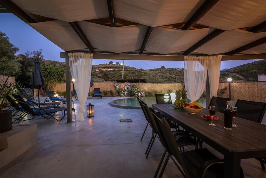 Вилла Casa Del Miele, Private Pool, Bbq, Mountain View. Alikianos Экстерьер фото