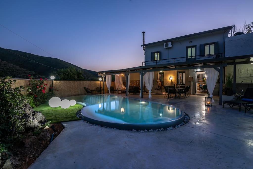 Вилла Casa Del Miele, Private Pool, Bbq, Mountain View. Alikianos Экстерьер фото