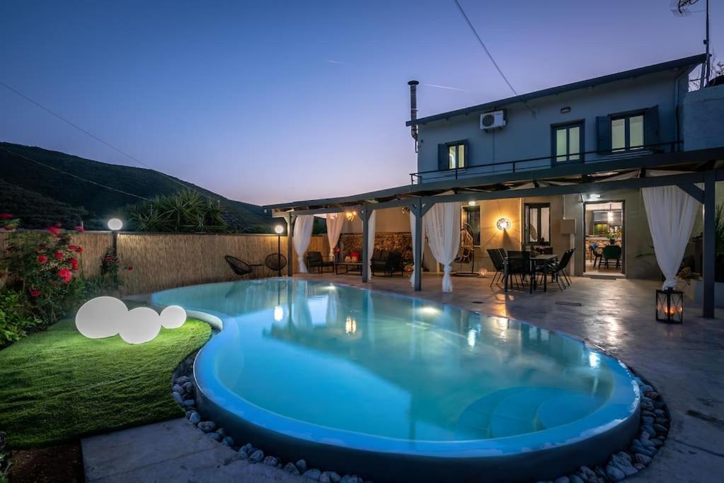 Вилла Casa Del Miele, Private Pool, Bbq, Mountain View. Alikianos Экстерьер фото